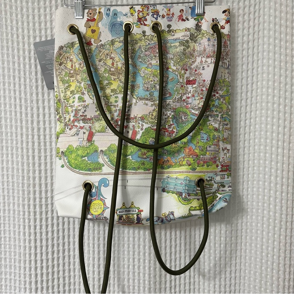 Magic Kingdom map tote bag - Picture 2 of 3